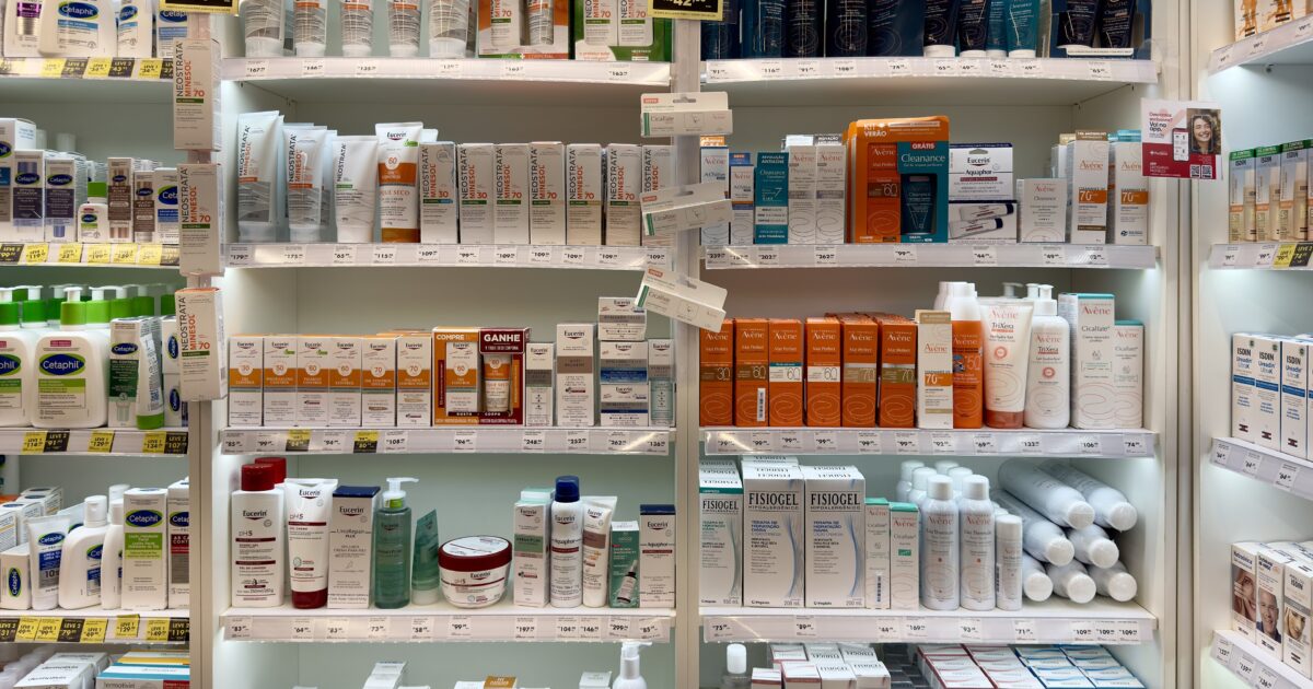 Productos de skincare coreano para la rutina de 10 pasos K-beauty